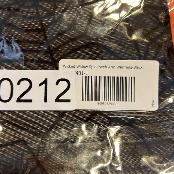 NWT Black Spider Arm warmers - Picture 8 of 9